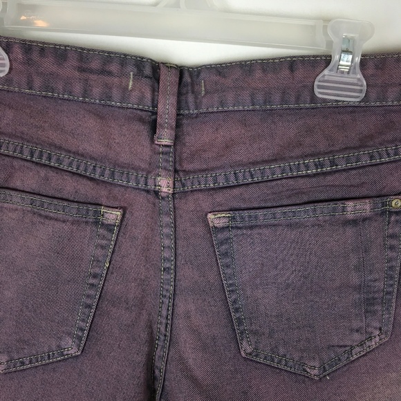 FREE PEOPLE PURPLE FRAYED HEM DISTRESSED SHORT - Picture 5 of 5
